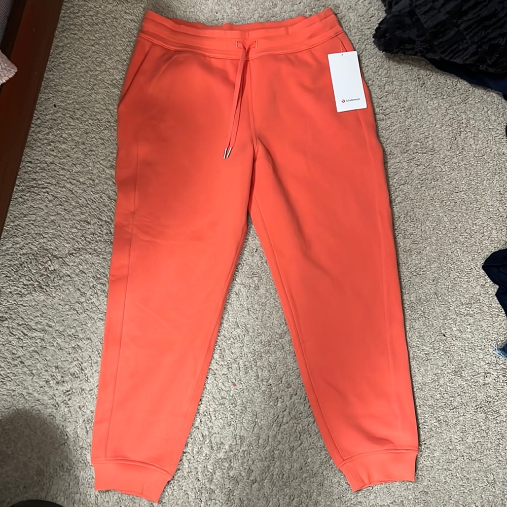 Lululemon Scuba Joggers
